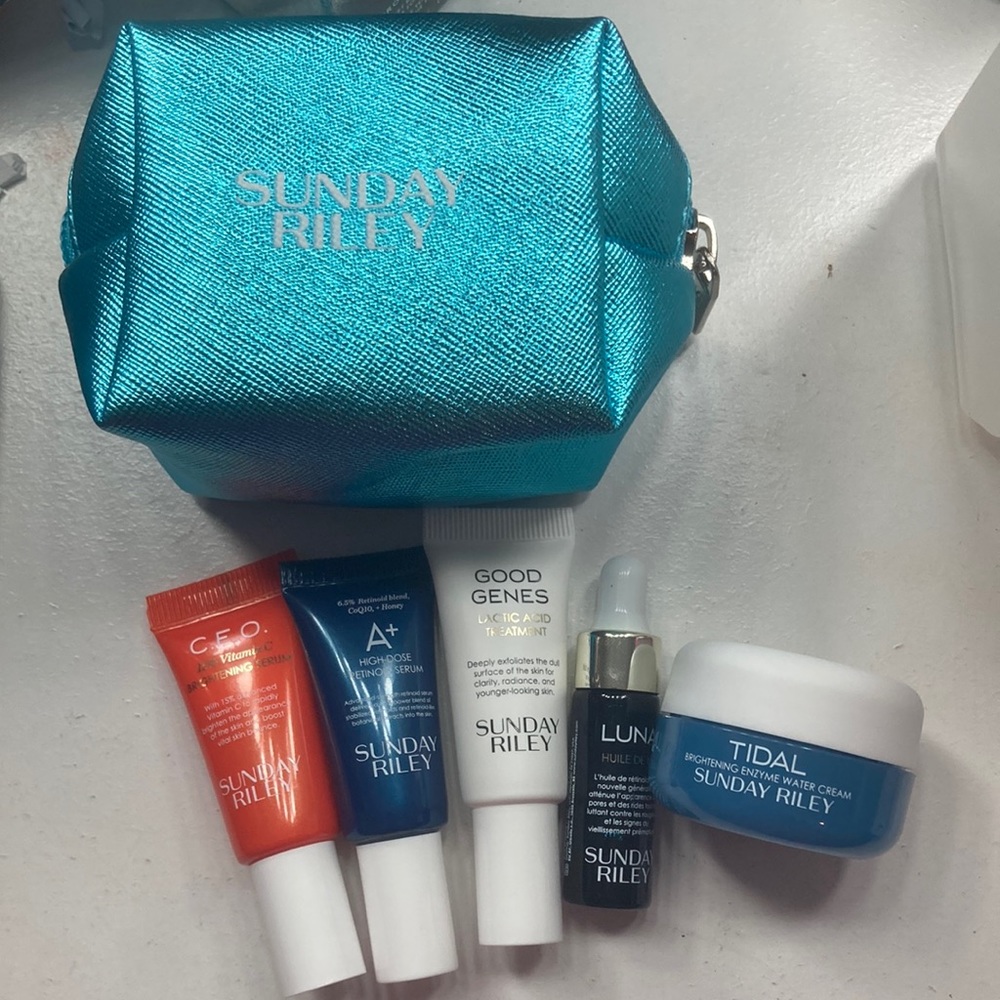Sunday Riley minis set